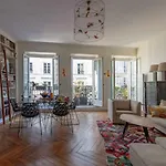 Glorious Family Apartment - 100 Sqm- Central Paris