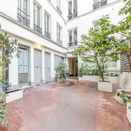 Glorious Family - 100 Sqm- Central Apartment *